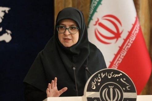 در برابر ایثار شهدای دولت چهاردهم به احترام می‌ایستیم