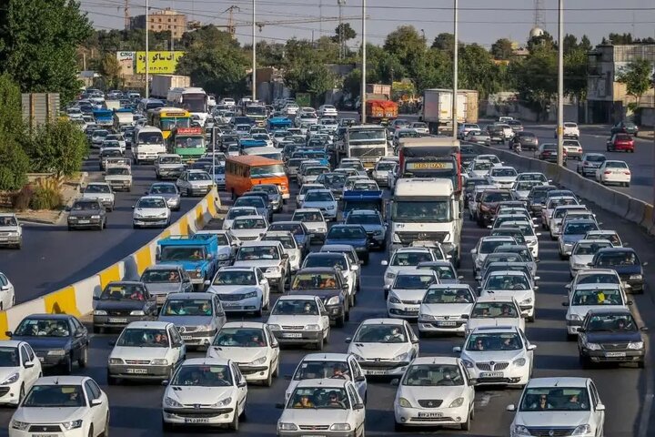 محدودیت‌های ترافیکی در محورهای چالوس، هراز و فشم از امروز (۳۰ مرداد) اعمال شد