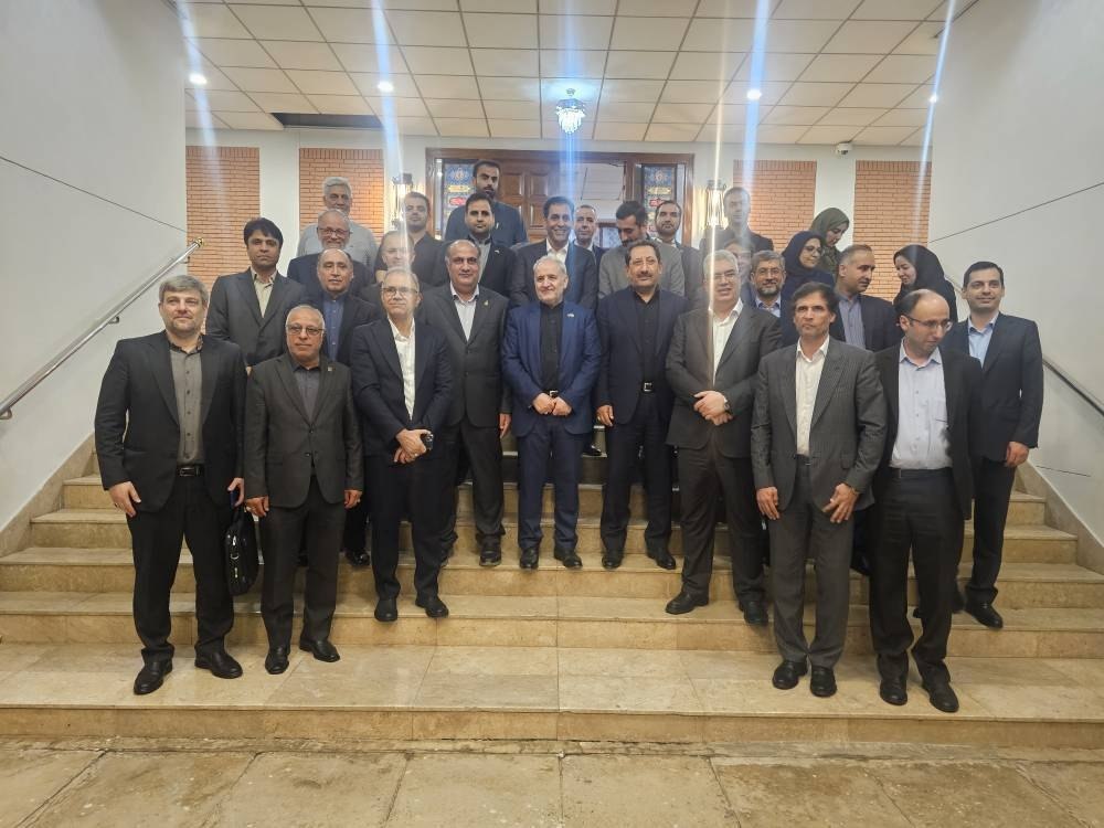 وزیر صمت بر گسترش همکاری‌های اقتصادی تهران و اسلام‌آباد تأکید کرد 