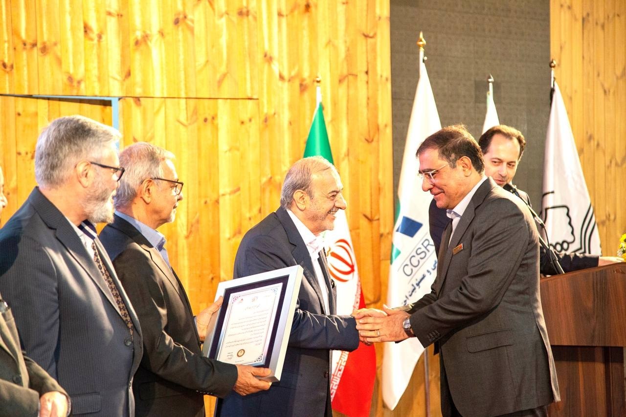 درخشش بی نظیر فولاد خوزستان با تصاحب ۳ نشان ملی مسئولیت اجتماعی