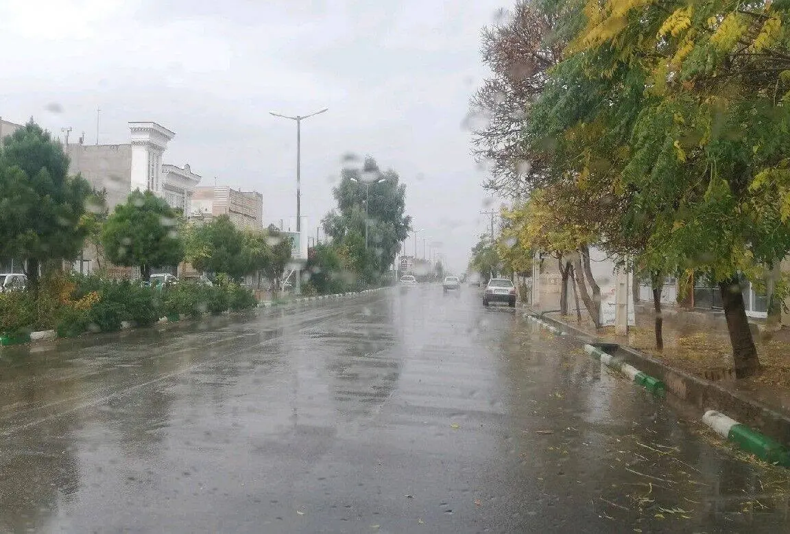 هشدار وزش باد شدید و گردوخاک در شرق کشور؛ رگبار در البرز