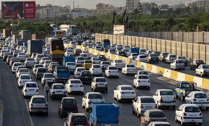 ترافیک سنگین در آزادراه های تهران و کرج/محورهای شمالی و مرزی روان