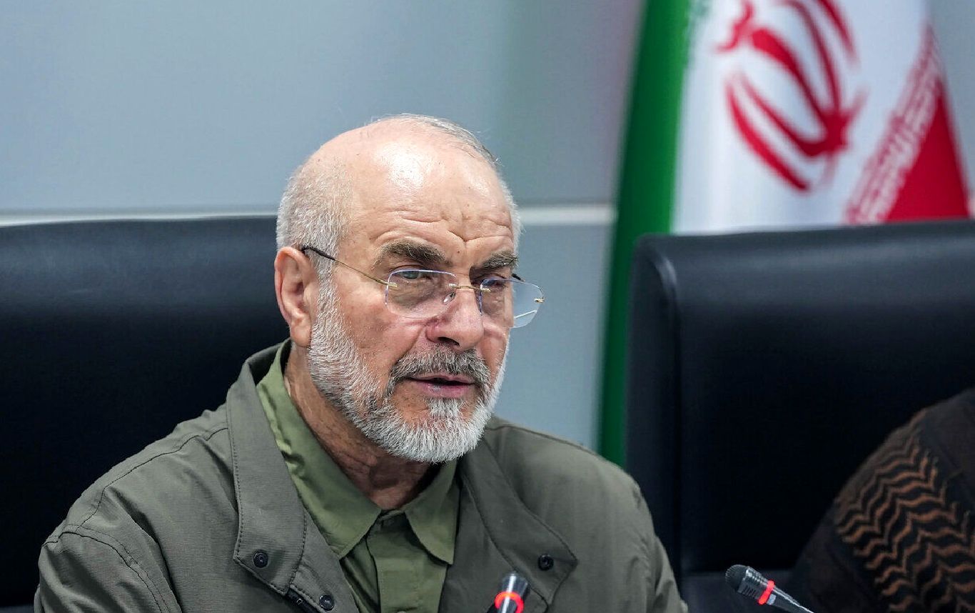 روایت قالیباف از عقب‌نشینی ترامپ در قبال بازگشایی تنگه هرمز/ توییت ترامپ را وتو کردم