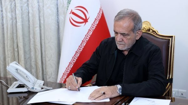 دستور پزشکیان برای رسیدگی فوری به حادثه انفجار تانکر سوخت در کردستان