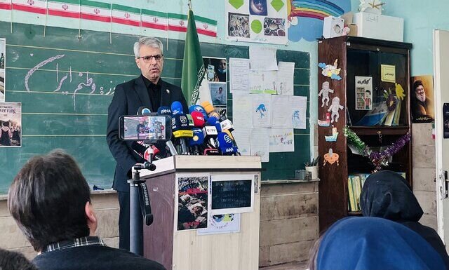 قدرت باید از گذر صلح به کار گرفته شود