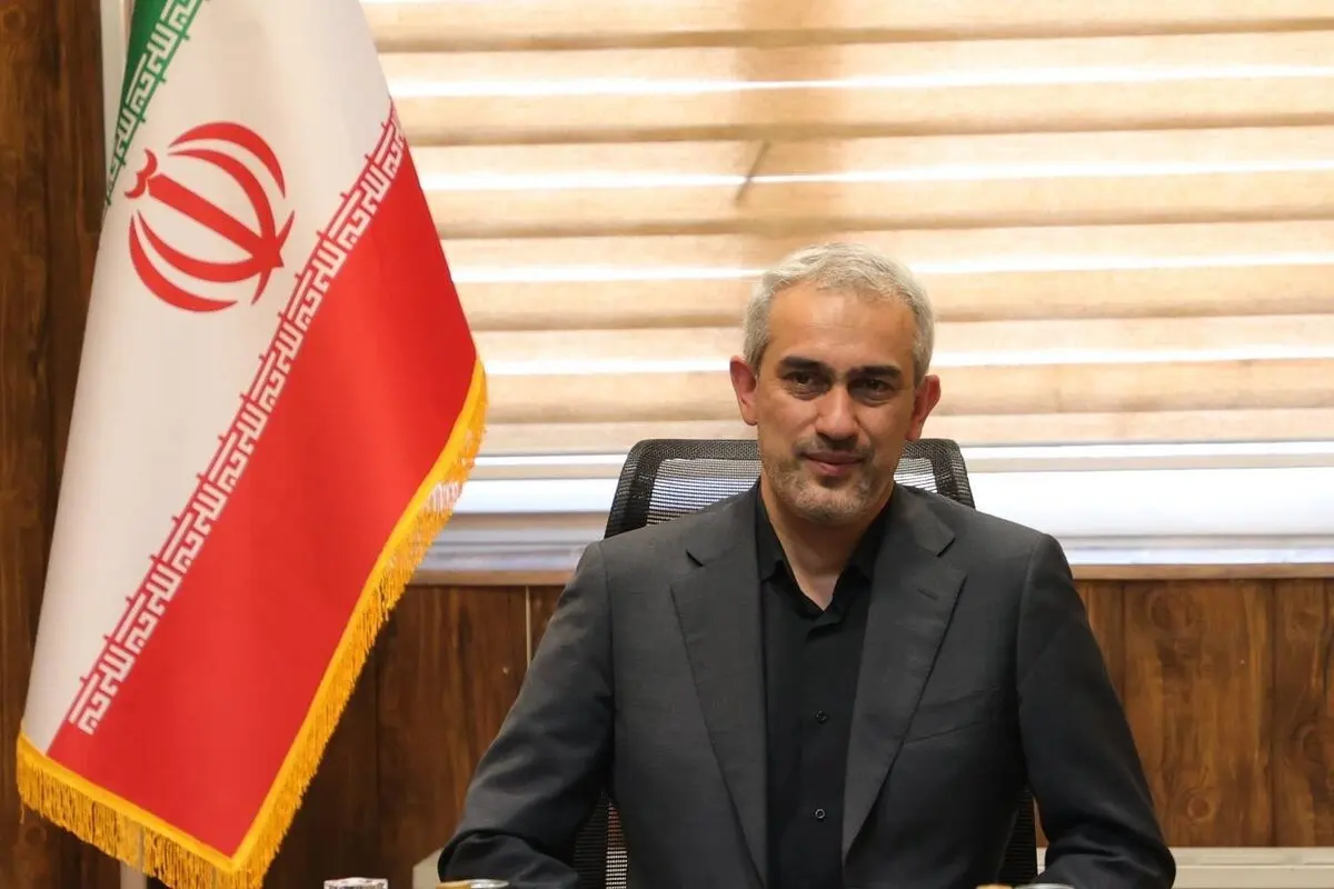 وزیر اقتصاد به وزیر خزانه داری آمریکا: در جنگ اقتصادی شکست می خورید