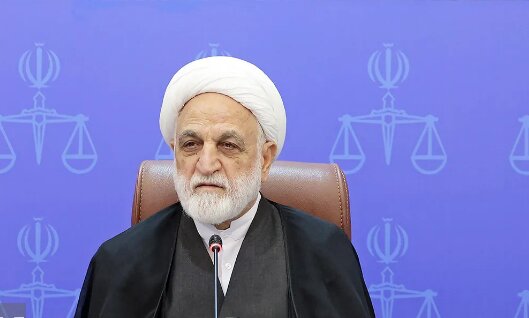 تاکید رئیس قوه قضاییه بر برخورد قاطع با ادعای اعمال نفوذ و جعل عنوان مقامات قضایی