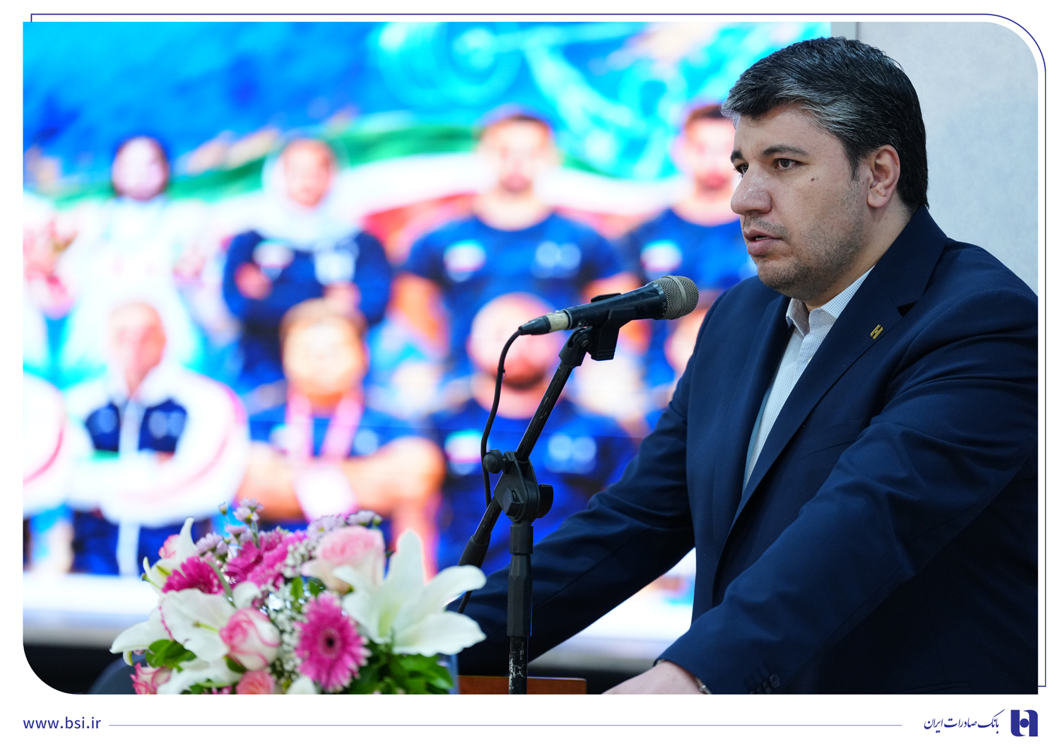 جلیل بانک صادرات ایران از ملی‌پوشان قهرمان وزنه‌برداری/ افشین خانی: نشاط اجتماعی؛ هدف سرمایه‌گذاری در ورزش است